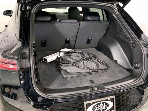 Used 2024 Chevrolet Equinox EV RS FWD image 4