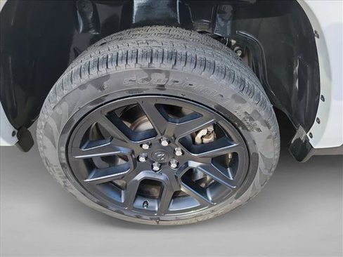 Used 2025 RAM 1500 Laramie w/ Night Edition AWD/4WD image 12