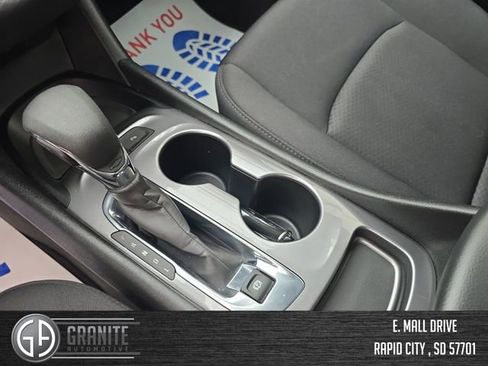 Used 2024 Chevrolet Malibu LS FWD image 24