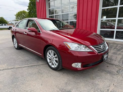 Used 2011 Lexus ES 350 FWD image 2