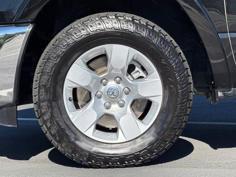 Used 2025 RAM 1500 Big Horn AWD/4WD image 15