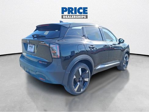 New 2026 Nissan Kicks SR w/ SR Premium Package AWD/4WD image 5