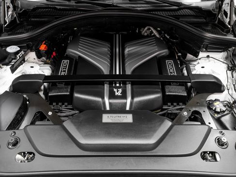 Used 2021 Rolls-Royce Cullinan Black Badge AWD/4WD image 56