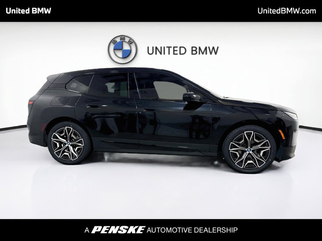 Certified 2024 BMW iX xDrive50 AWD/4WD image 4