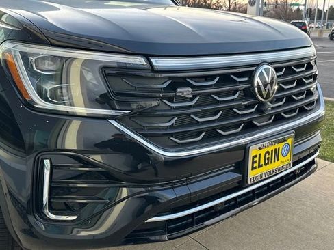New 2026 Volkswagen Atlas Cross Sport SEL Premium R-Line AWD/4WD image 8
