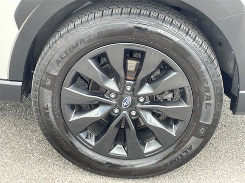 Certified 2023 Subaru Outback Onyx Edition AWD/4WD image 11