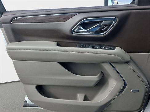 Used 2021 Chevrolet Tahoe LT image 31