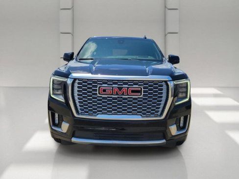 Used 2021 GMC Yukon XL Denali w/ Denali Premium Package RWD image 2