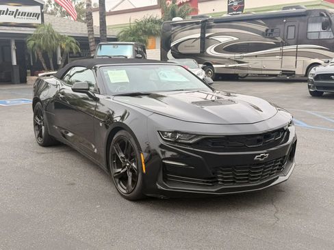 Used 2019 Chevrolet Camaro SS image 1