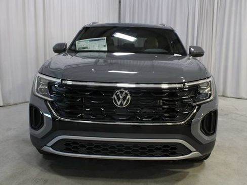 New 2026 Volkswagen Atlas Cross Sport SE AWD/4WD image 36
