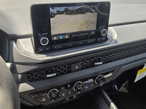 Used 2025 Honda Accord SE image 21
