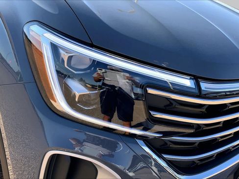 New 2026 Volkswagen Atlas SE AWD/4WD image 13
