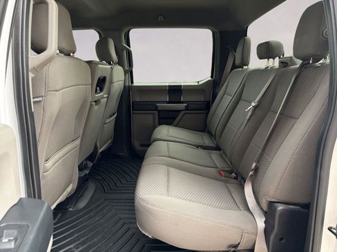 Used 2019 Ford F150 XLT image 13