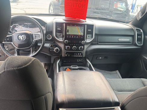Used 2019 RAM 1500 Big Horn AWD/4WD image 29