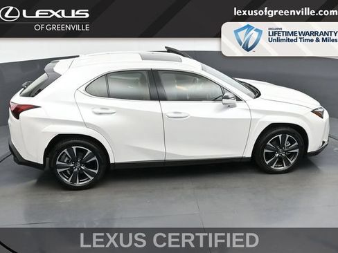 Certified 2025 Lexus UX 300h FWD w/ Accessory Package (Z1) image 34