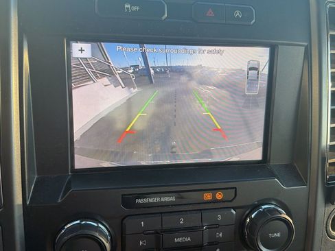 Used 2019 Ford F150 XLT w/ Equipment Group 302A Luxury image 8