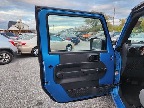 Used 2010 Jeep Wrangler Sport image 9