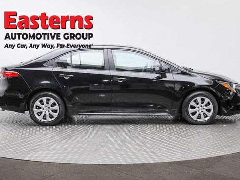 Used 2024 Toyota Corolla LE image 4