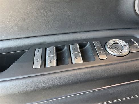 New 2025 Genesis GV80 3.5T Advanced image 15