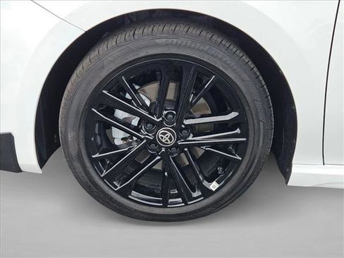 Used 2026 Toyota Camry SE w/ Multimedia Upgrade Package FWD image 30