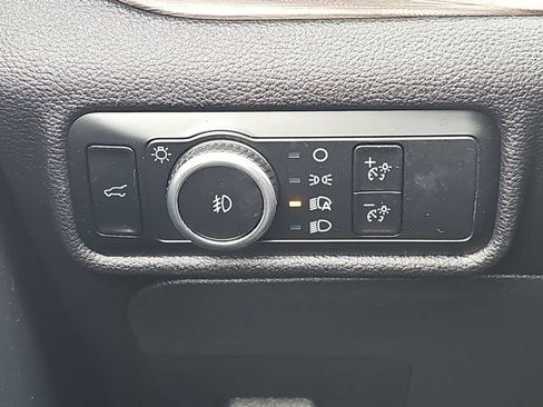 Used 2024 Ford Explorer Limited AWD/4WD image 20