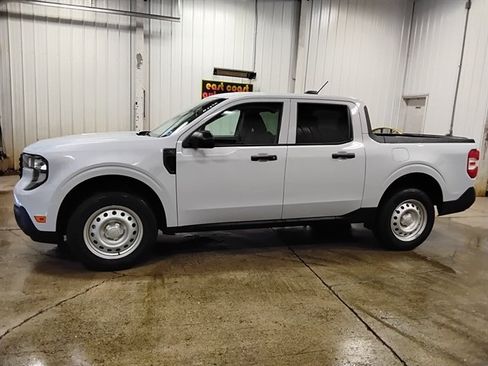 Used 2025 Ford Maverick XL w/ 4K Tow Package AWD/4WD image 5