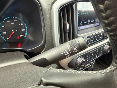 Used 2018 Chevrolet Colorado LT AWD/4WD image 45