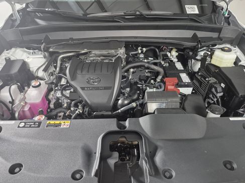 New 2026 Toyota Grand Highlander Limited image 8