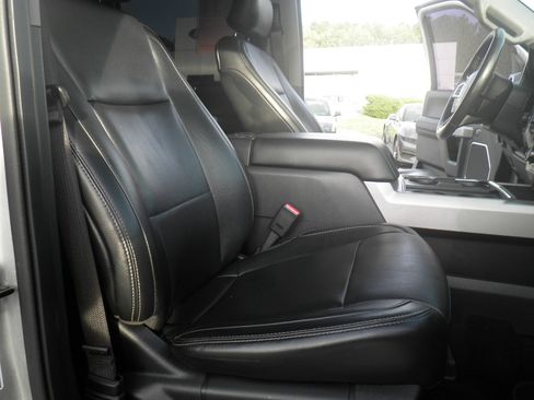 Used 2017 Ford F350 Lariat w/ Lariat Ultimate Package image 26