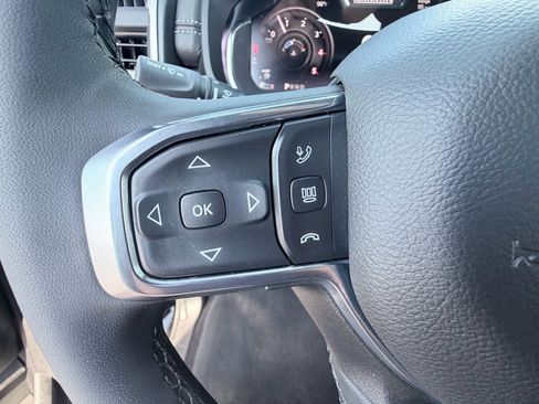 Used 2026 RAM 2500 Laramie AWD/4WD image 16