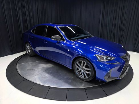 Used 2017 Lexus IS 350 F Sport RWD image 15
