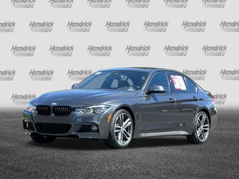 Used 2018 BMW 340i Sedan w/ Executive Package RWD image 9