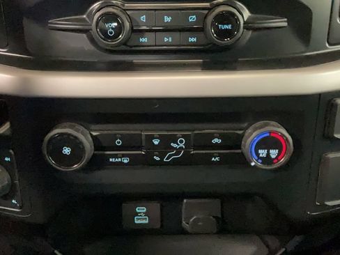 Used 2023 Ford F150 XLT AWD/4WD image 23