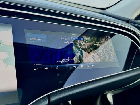 Used 2026 Mercedes-Benz E 350 Sedan image 29