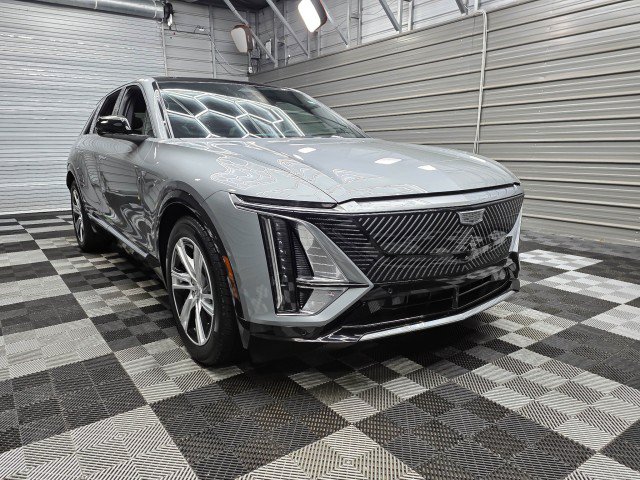 Used 2024 Cadillac Lyriq Tech w/ Driver Assist Package AWD/4WD image 5