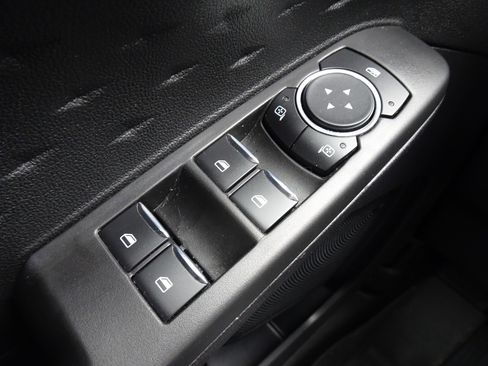 Used 2020 Ford Escape SEL image 24