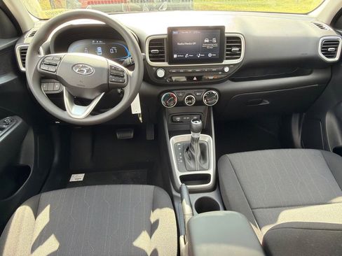 New 2026 Hyundai Venue SE FWD image 22