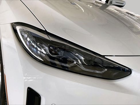 Used 2023 BMW i4 eDrive35 w/ Premium Package RWD image 25