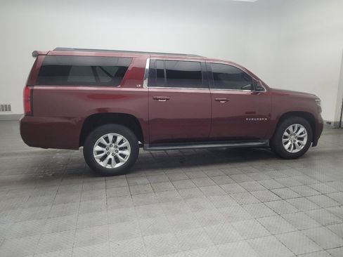 Used 2016 Chevrolet Suburban LS RWD image 10
