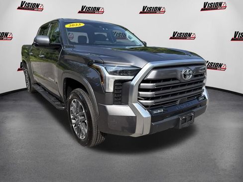 Used 2023 Toyota Tundra Limited w/ Power Package AWD/4WD image 3