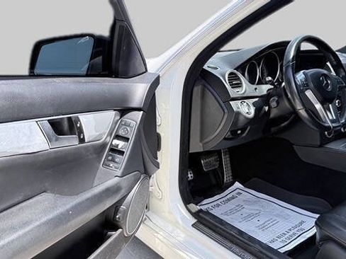 Used 2012 Mercedes-Benz C 250 Sedan image 12