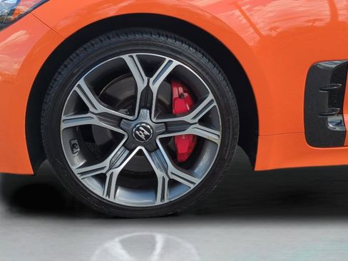 Used 2019 Kia Stinger GTS image 10