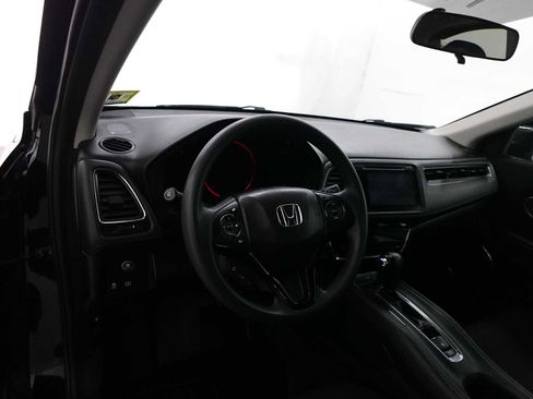Used 2017 Honda HR-V EX image 15