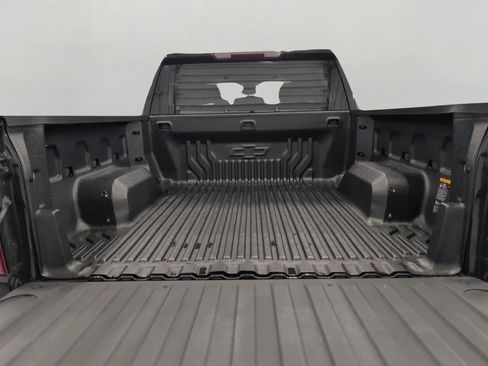 Used 2024 Chevrolet Silverado 1500 LT AWD/4WD image 15
