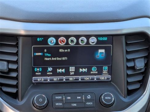 Used 2017 GMC Acadia SLT image 18