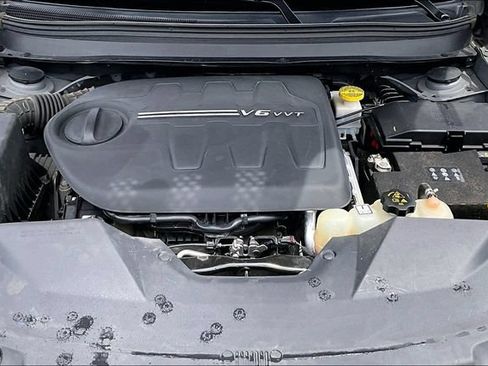 Used 2020 Jeep Cherokee Limited AWD/4WD image 30