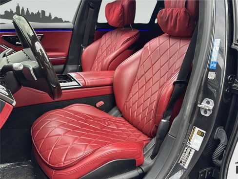 Used 2021 Mercedes-Benz S 580 4MATIC Sedan w/ AMG Line image 14