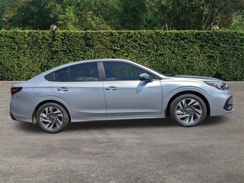 New 2025 Subaru Legacy Limited image 3