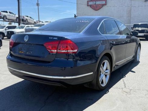 Used 2015 Volkswagen Passat TDI SEL Premium image 3