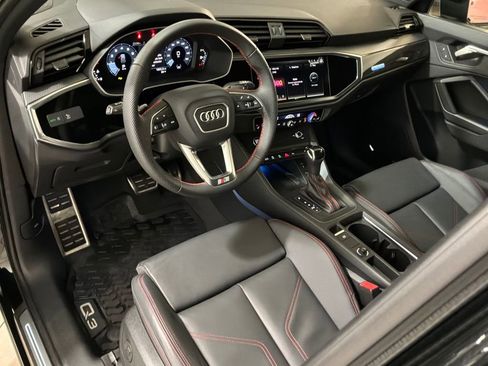 Used 2025 Audi Q3 2.0T Premium Plus w/ Premium Plus Package image 19